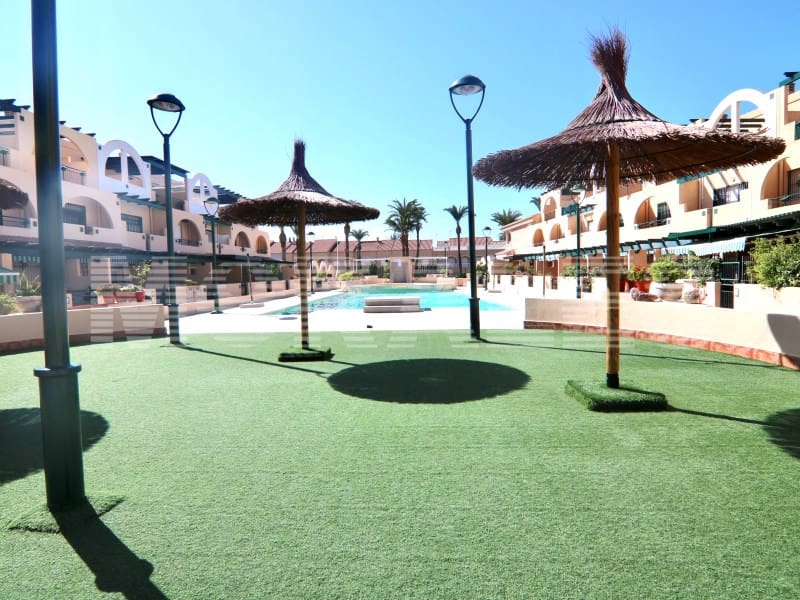 3 soveværelse Byhus til salg i Puerto de Mazarron med swimmingpool garage - € 275.000 (Ref: 9285119)