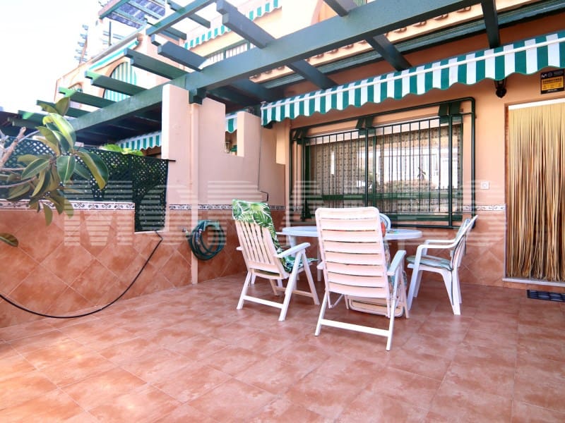 3 soveværelse Byhus til salg i Puerto de Mazarron med swimmingpool garage - € 275.000 (Ref: 9285119)