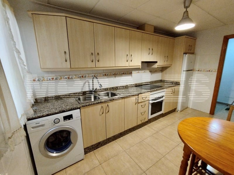 3 makuuhuone Asunto myytävänä paikassa Puerto de Mazarron mukana 
autotalli - 145 000 € (Ref: 9383282)