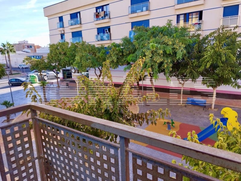 3 makuuhuone Asunto myytävänä paikassa Puerto de Mazarron mukana 
autotalli - 145 000 € (Ref: 9383282)