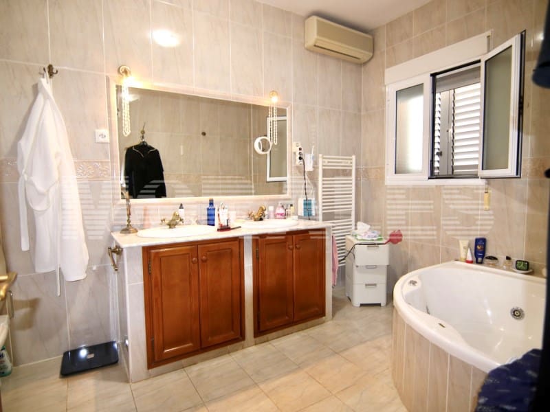 3 chambre Villa/Maison à vendre à La Azohia avec piscine garage - 550 000 € (Ref: 9390985)