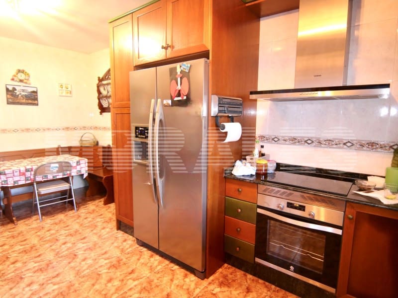 4 makuuhuone Huvila myytävänä paikassa Puerto de Mazarron mukana 
autotalli - 359 900 € (Ref: 9440630)