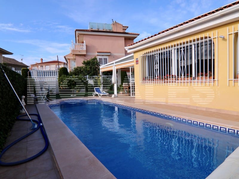 3 bedroom Villa for sale in Bolnuevo - € 380,000 (Ref: 9499497)