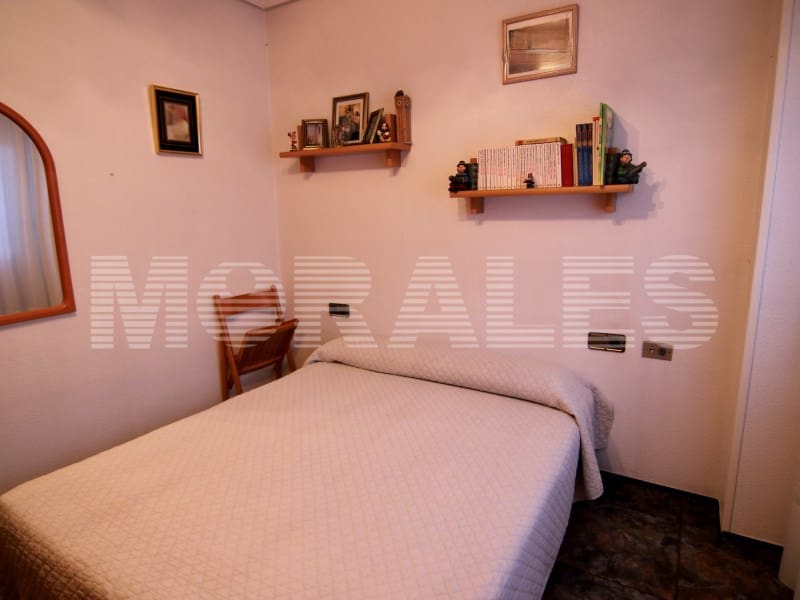 4 bedroom Apartment for sale in Mazarron with garage - € 239,000 (Ref: 9509411)