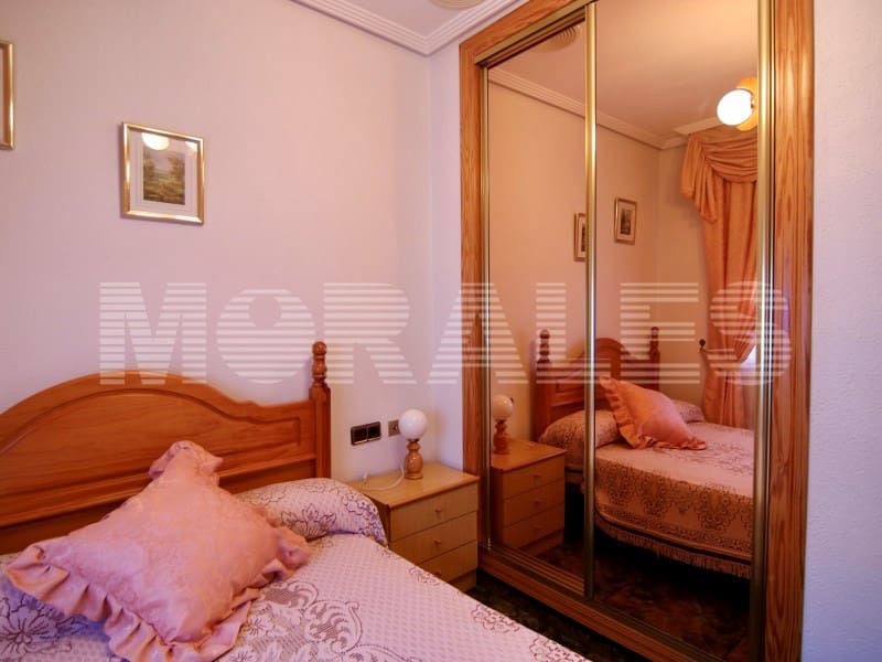 4 bedroom Apartment for sale in Mazarron with garage - € 239,000 (Ref: 9509411)