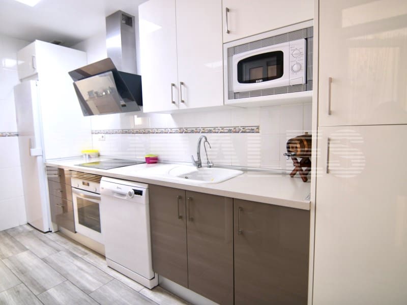 3 quarto Apartamento para venda em Puerto de Mazarron com garagem - 157 500 € (Ref: 9583017)