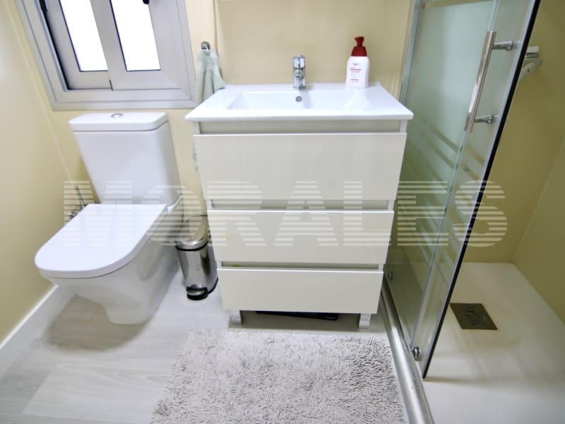 3 bedroom Villa for sale in Isla Plana with garage - € 250,000 (Ref: 9604900)