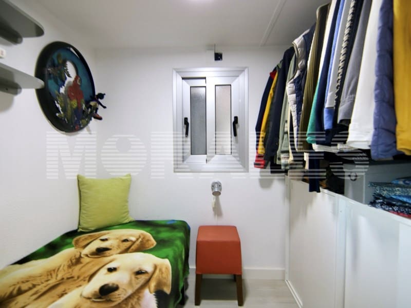 3 bedroom Villa for sale in Isla Plana with garage - € 250,000 (Ref: 9604900)