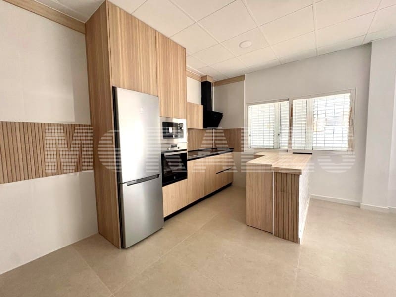 2 soveværelse Lejlighed til salg i Alamillo - € 150.000 (Ref: 9648002)