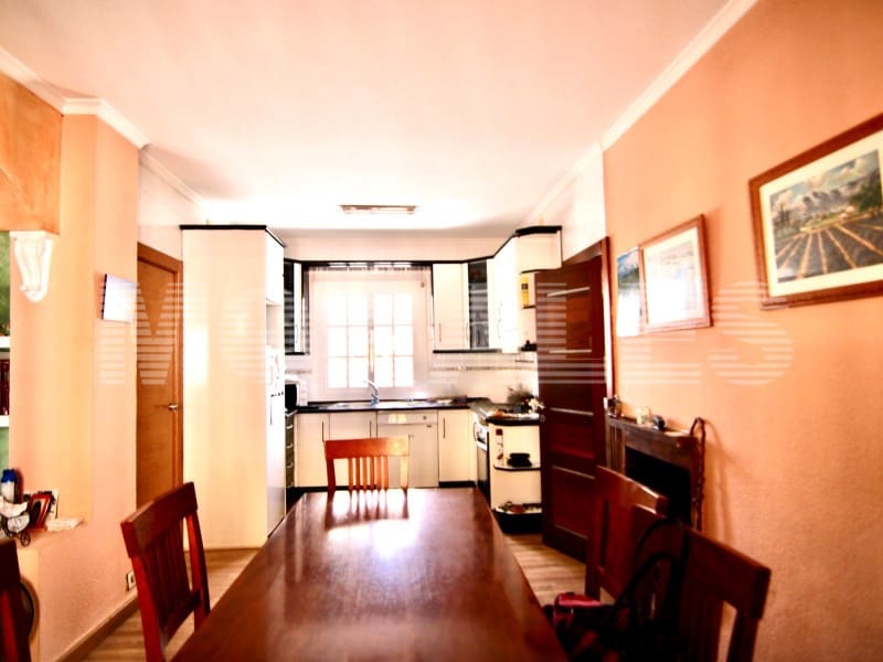 3 slaapkamer Appartement te koop in Puerto de Mazarron met garage - € 200.000 (Ref: 9799142)