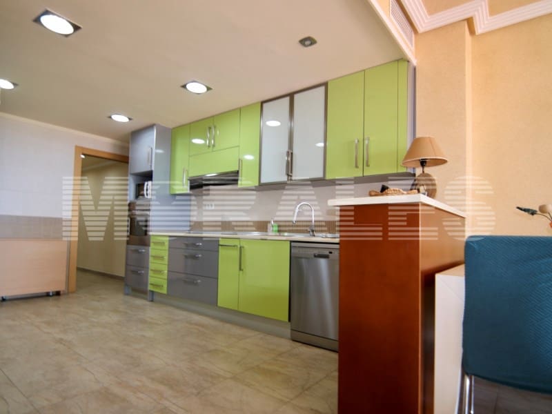 4 bedroom Flat for sale in Puerto de Mazarron - € 350,000 (Ref: 9826607)
