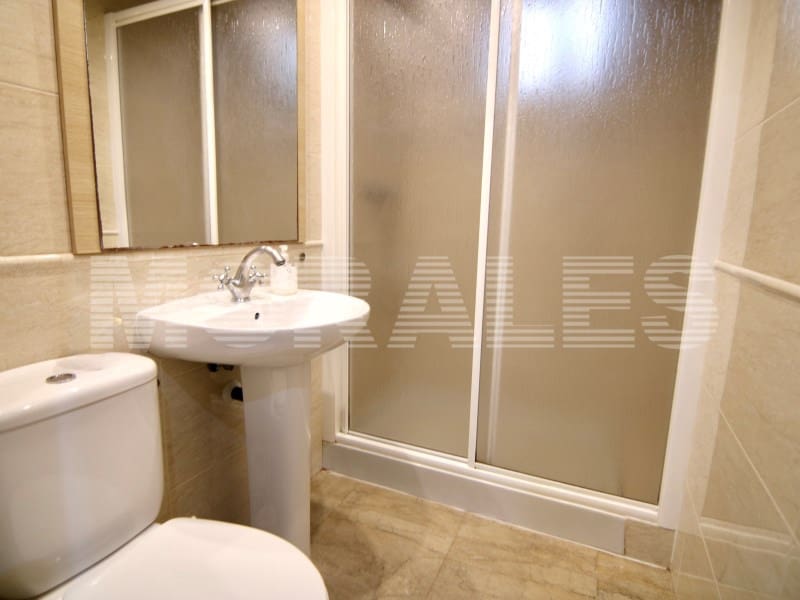 4 bedroom Flat for sale in Puerto de Mazarron - € 350,000 (Ref: 9826607)