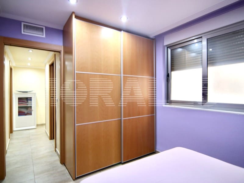 4 bedroom Flat for sale in Puerto de Mazarron - € 350,000 (Ref: 9826607)