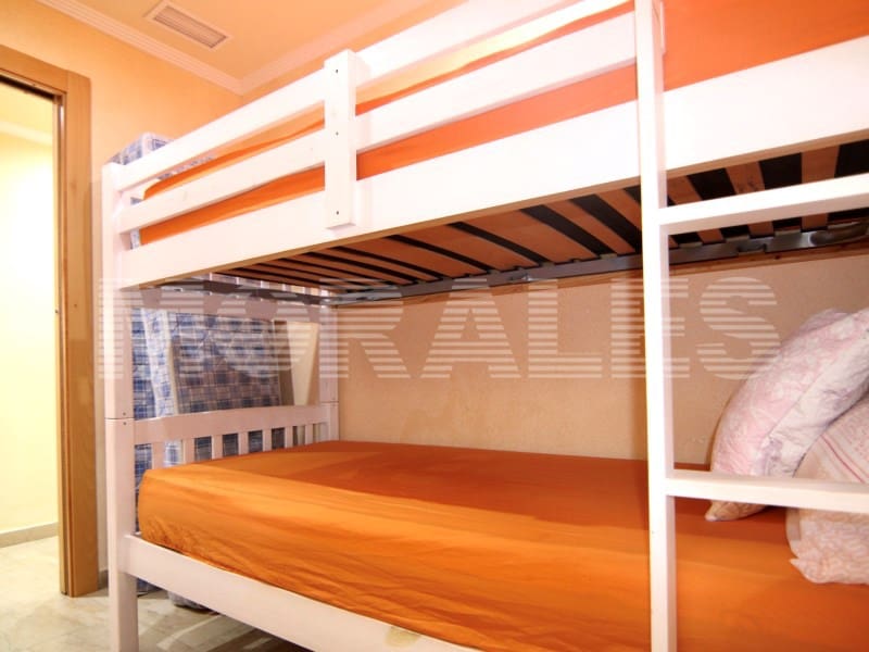 4 bedroom Flat for sale in Puerto de Mazarron - € 350,000 (Ref: 9826607)