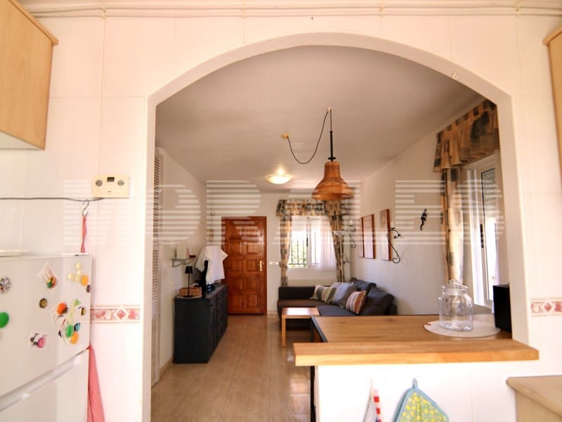 2 makuuhuone Huvila myytävänä paikassa Alamillo - 229 900 € (Ref: 9959470)