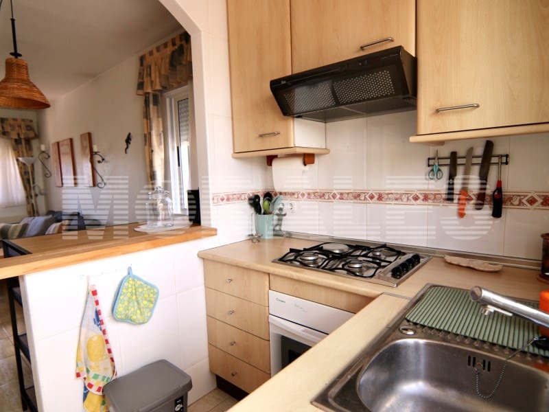 2 makuuhuone Huvila myytävänä paikassa Alamillo - 229 900 € (Ref: 9959470)
