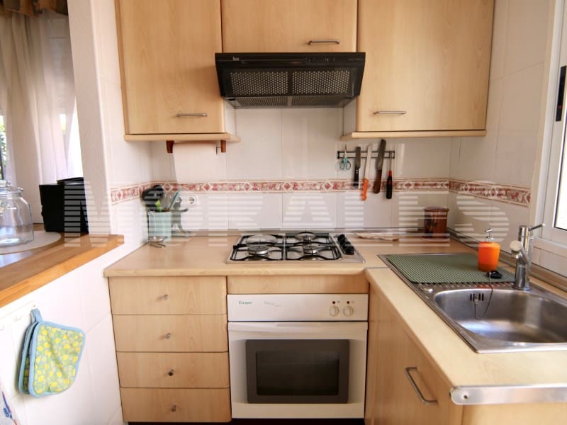 2 makuuhuone Huvila myytävänä paikassa Alamillo - 229 900 € (Ref: 9959470)