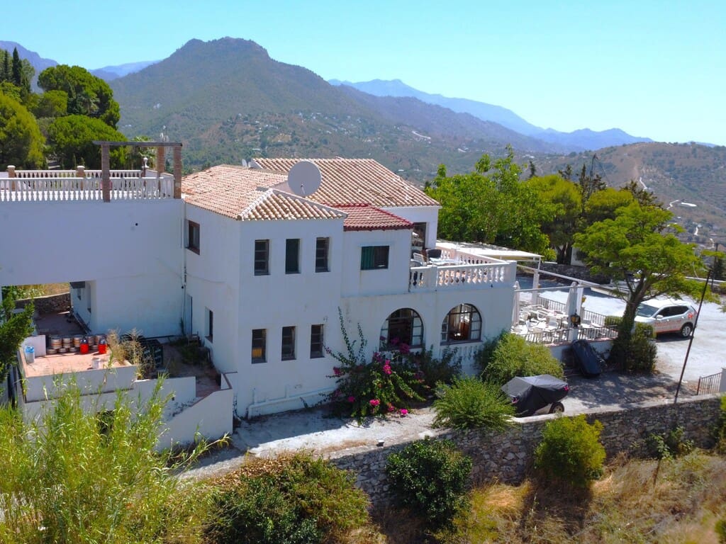 5 slaapkamer Villa te koop in Competa - € 595.000 (Ref: 10022147)