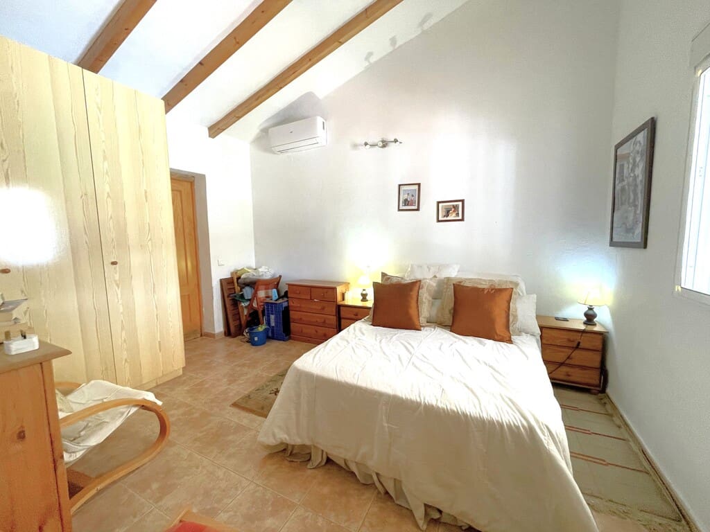 3 slaapkamer Finca/Landhuis te koop in Almachar met zwembad garage - € 449.000 (Ref: 10030185)
