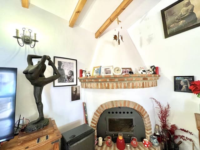 3 slaapkamer Finca/Landhuis te koop in Almáchar met zwembad garage - € 449.000 (Ref: 10030185)