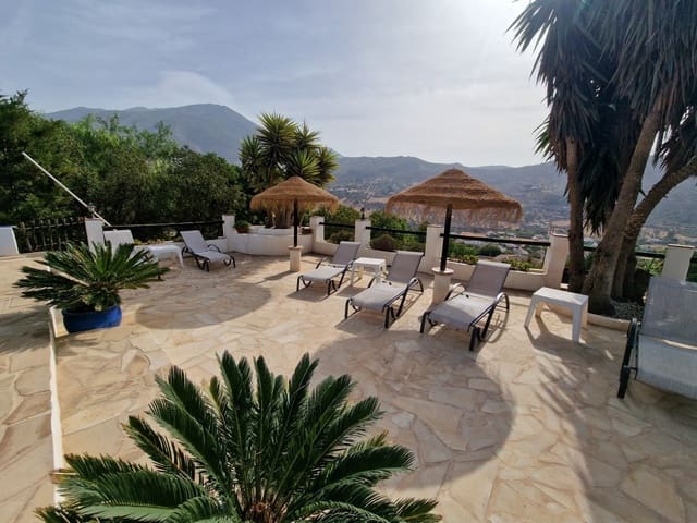 11 sovrum Villa till salu i Alcaucín med pool - 1 270 000 € (Ref: 7387976)