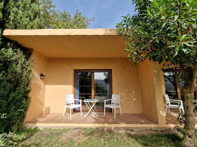 11 sovrum Villa till salu i Alcaucín med pool - 1 270 000 € (Ref: 7387976)