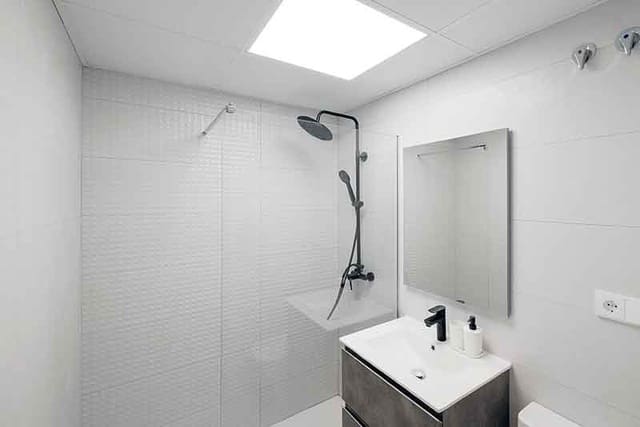 3 bedroom Apartment for sale in Torrox-Costa, Torrox with pool - € 344,000 (Ref: 8458498)