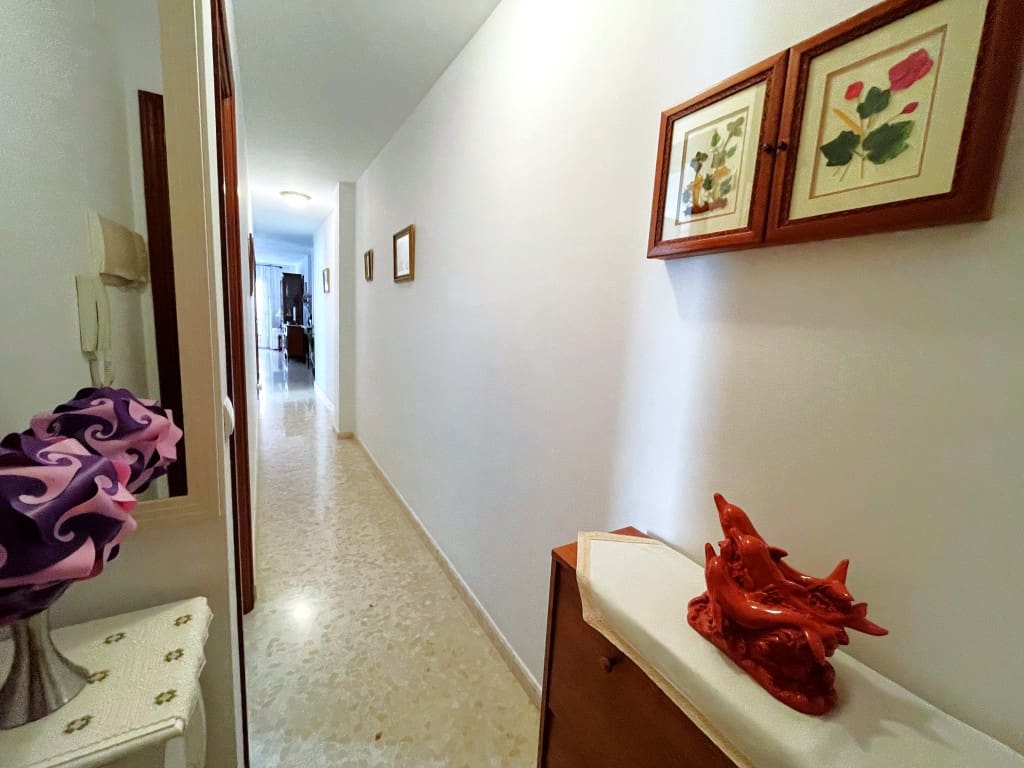 2 soveværelse Lejlighed til salg i Caleta de Velez - € 275.000 (Ref: 9142743)