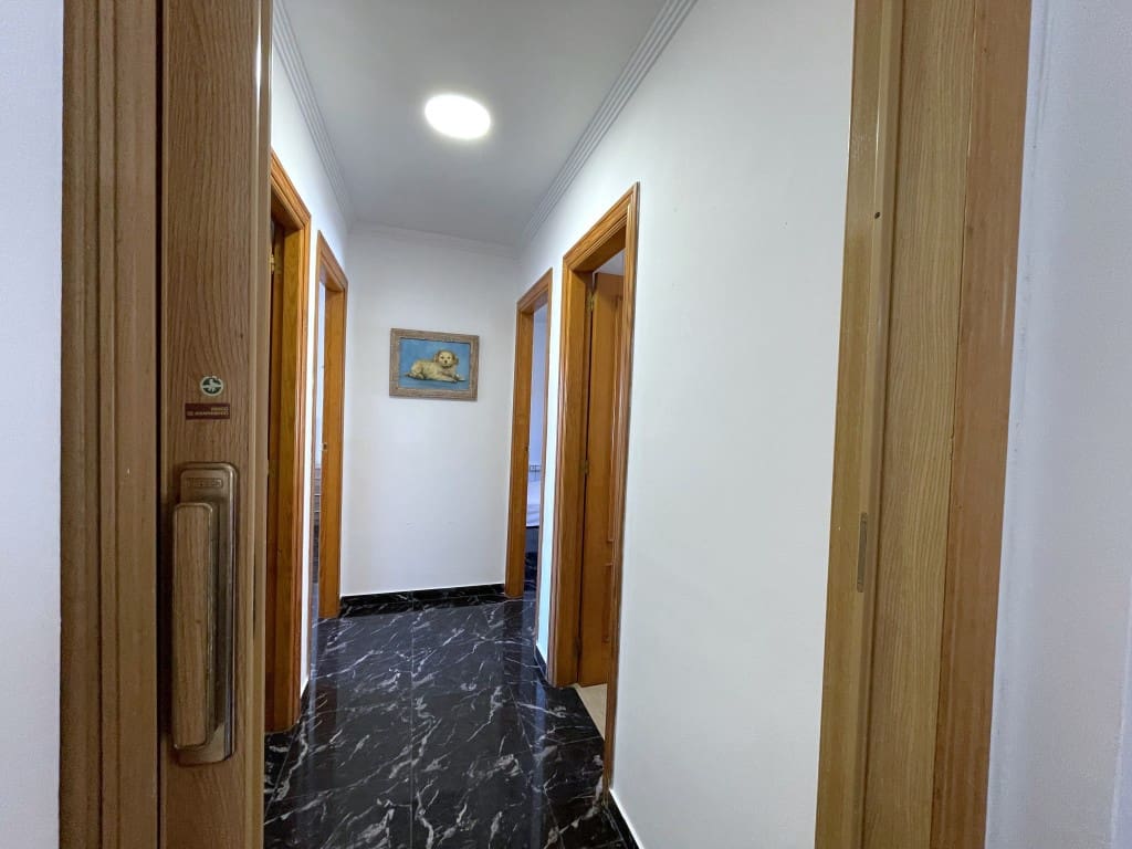 3 slaapkamer Appartement te koop in Caleta de Velez - € 250.000 (Ref: 9254877)