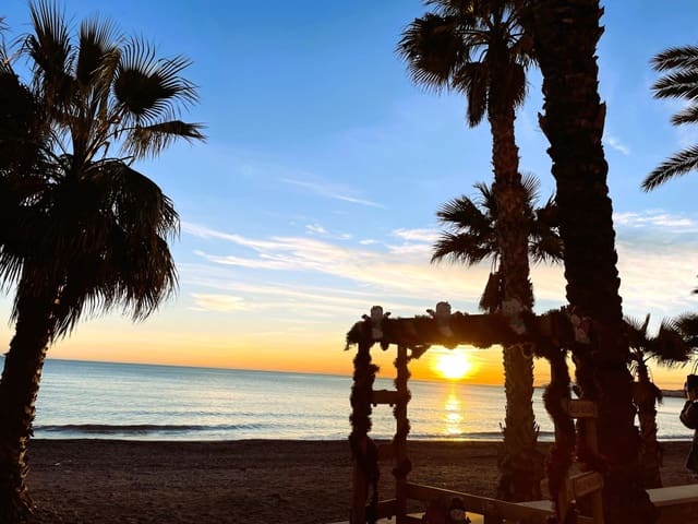 1 chambre Appartement de Plage à vendre à Caleta de Vélez, Vélez-Málaga - 169 900 € (Ref: 9262441)