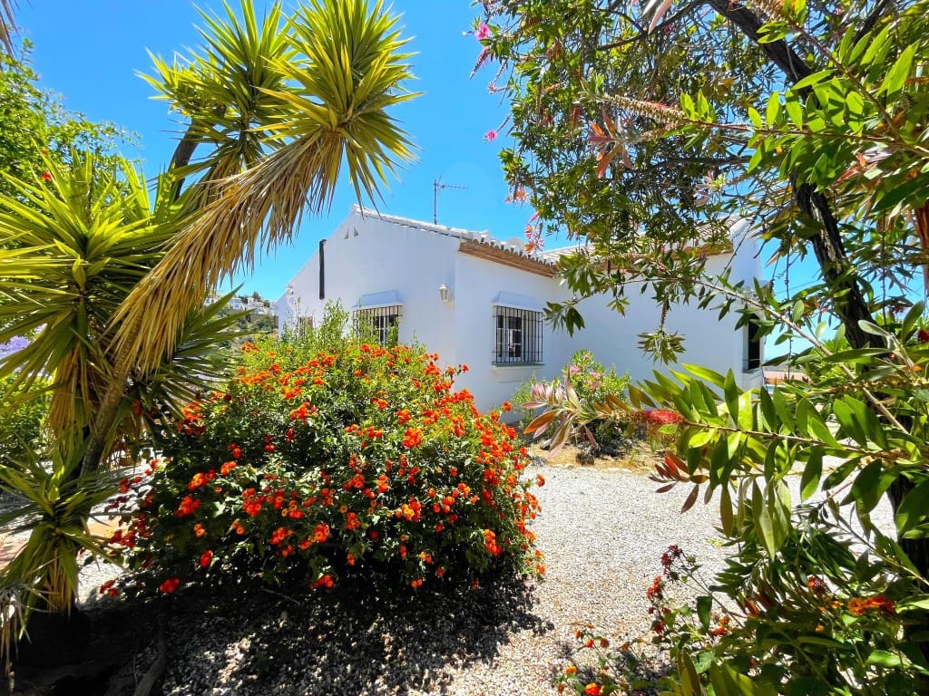 4 soveværelse Villa til salg i Frigiliana med swimmingpool garage - € 750.000 (Ref: 9407919)
