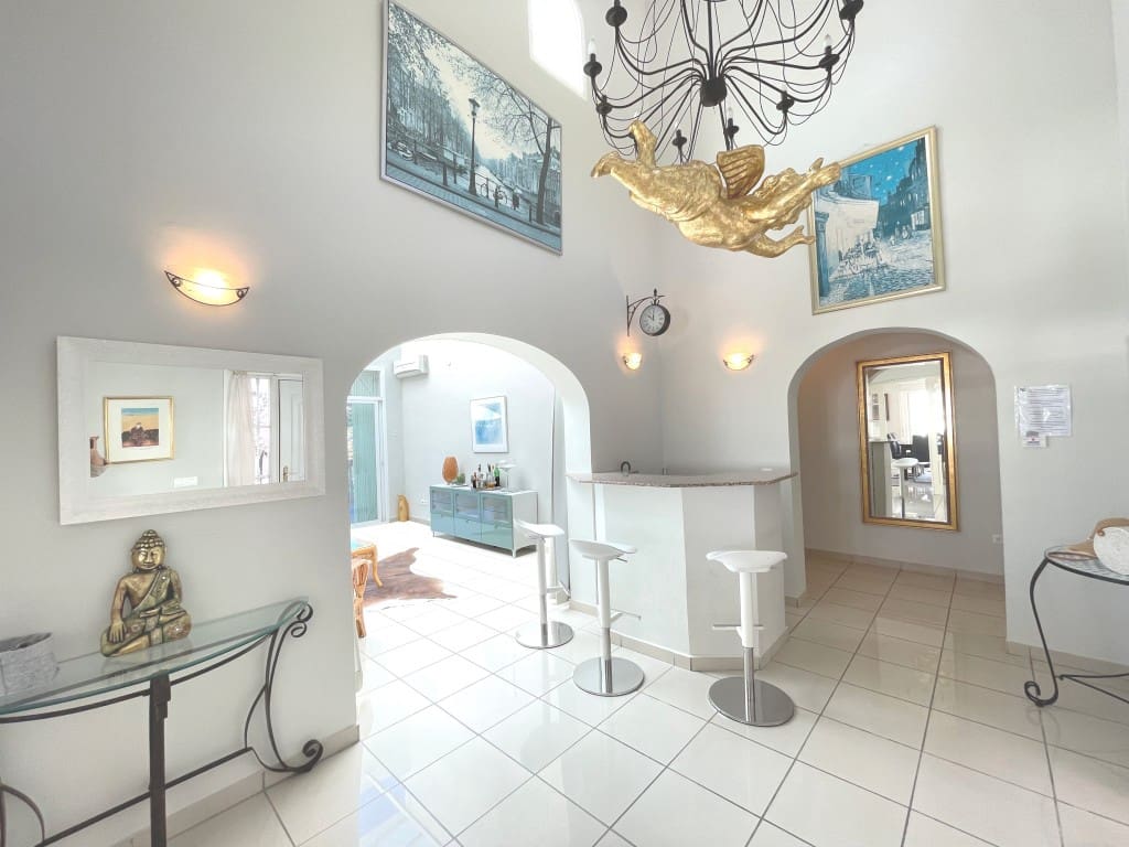 4 soveværelse Villa til salg i Torrox med swimmingpool garage - € 769.000 (Ref: 9433179)