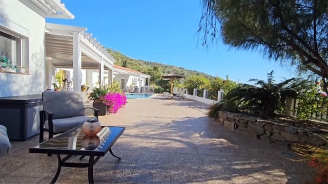 5 chambre Villa/Maison à vendre à Vélez-Málaga avec piscine - 730 000 € (Ref: 9651661)