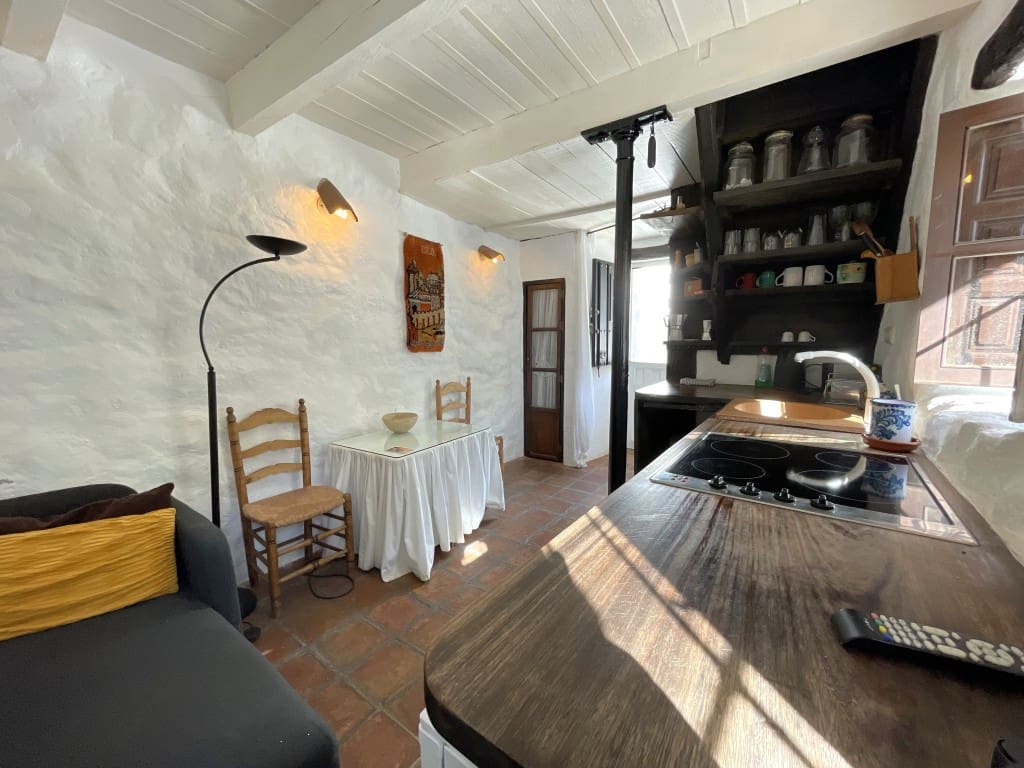 1 bedroom Townhouse for sale in Salares - € 99,000 (Ref: 9743213)