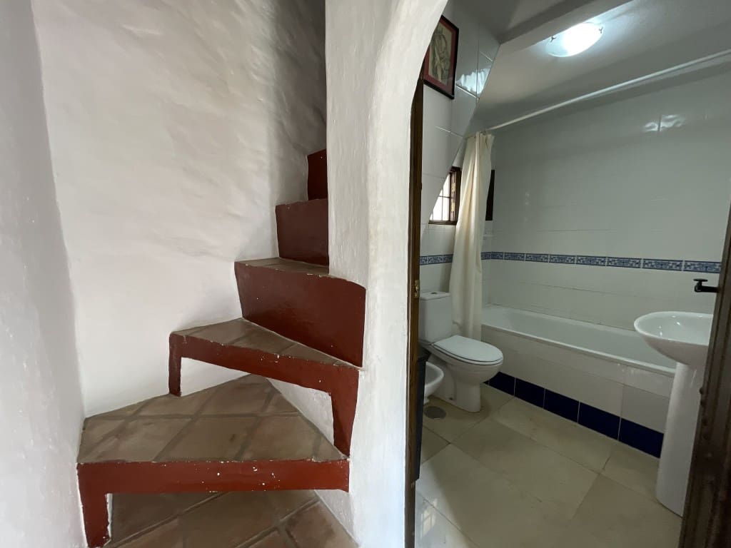 1 bedroom Townhouse for sale in Salares - € 99,000 (Ref: 9743213)