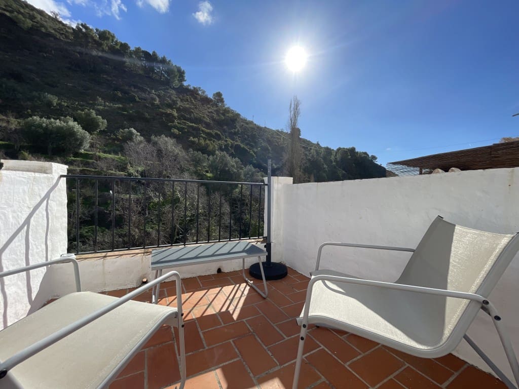 1 bedroom Townhouse for sale in Salares - € 99,000 (Ref: 9743213)