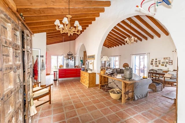 5 quarto Quinta/Casa Rural para venda em Cómpeta - 875 000 € (Ref: 9745254)