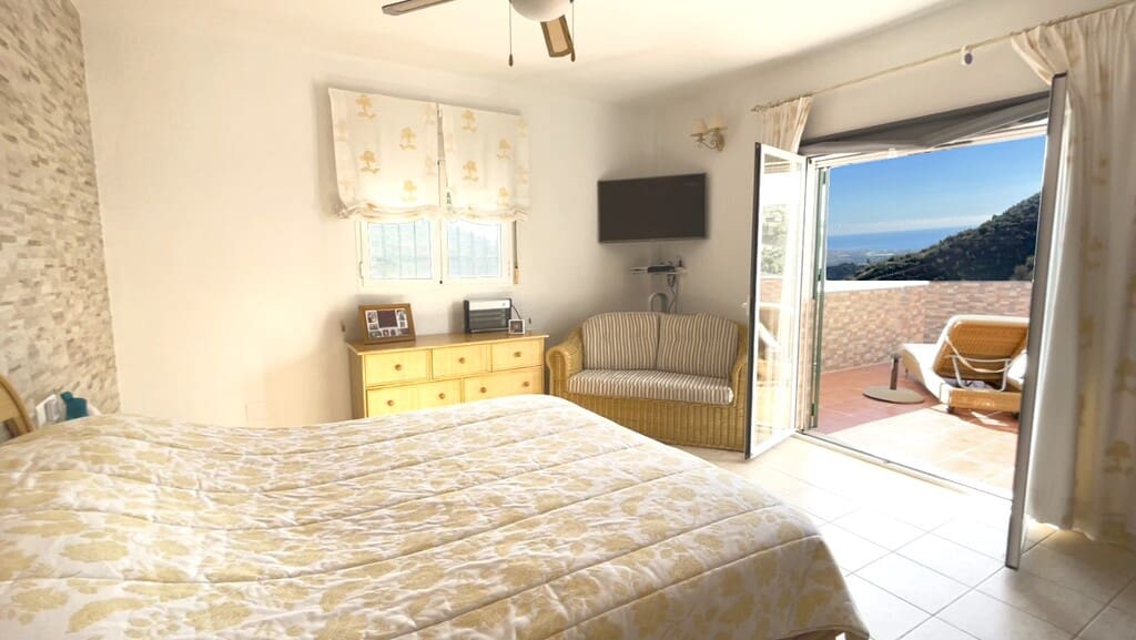 4 camera da letto Villa in vendita in Arenas con piscina garage - 749.999 € (Rif: 9780296)