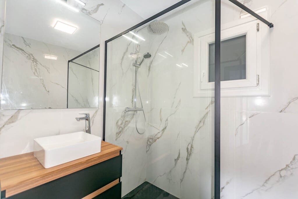 6 chambre Finca/Maison de Campagne à vendre à Torrox avec piscine - 690 000 € (Ref: 9800579)