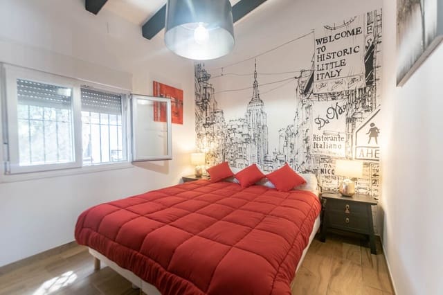 6 chambre Finca/Maison de Campagne à vendre à Torrox avec piscine - 690 000 € (Ref: 9800579)