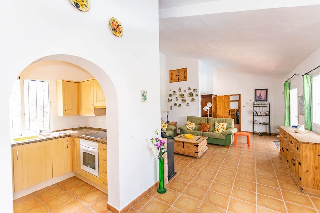 2 bedroom Finca/Country House for sale in Torrox with pool - € 289,000 (Ref: 9800580)