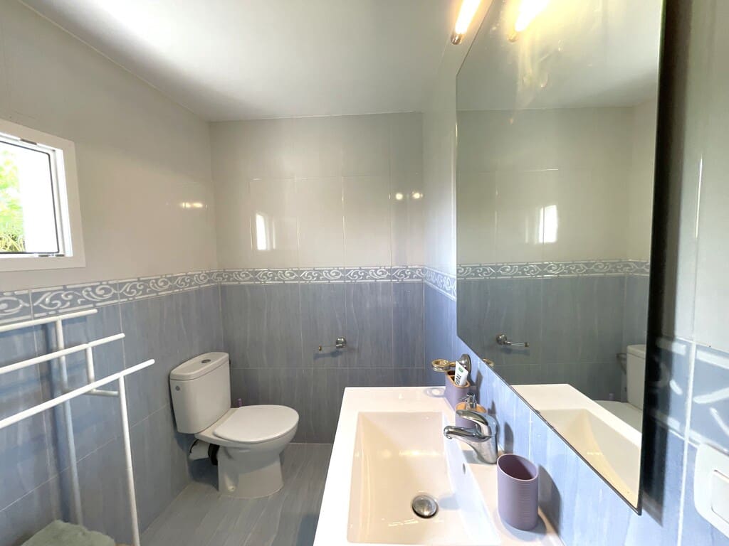 3 bedroom Finca/Country House for sale in Torrox with pool garage - € 475,000 (Ref: 9813746)