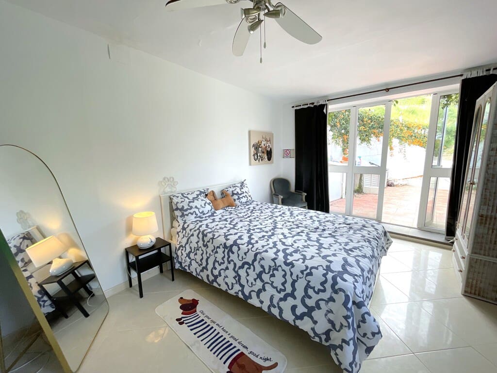 3 bedroom Finca/Country House for sale in Torrox with pool garage - € 475,000 (Ref: 9813746)