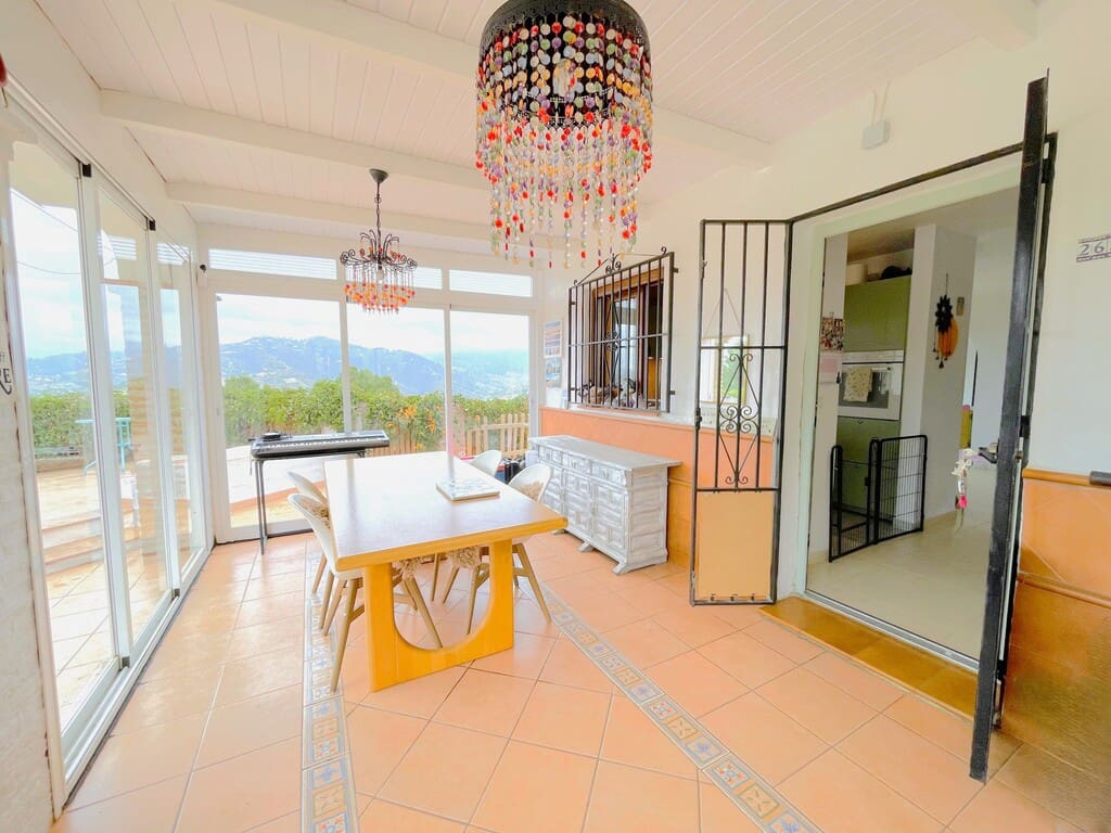 3 bedroom Finca/Country House for sale in Torrox with pool garage - € 475,000 (Ref: 9813746)
