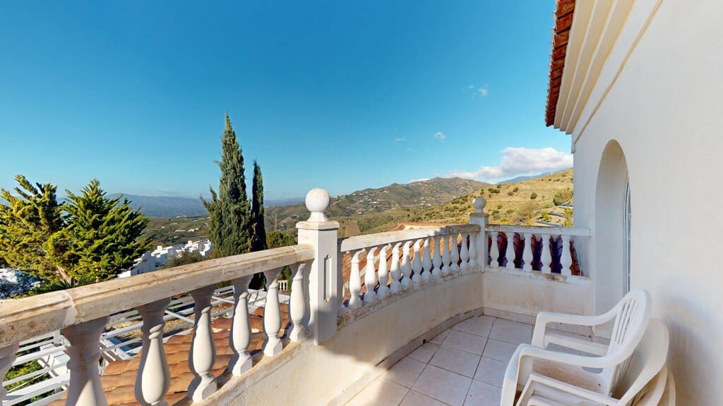 4 quarto Moradia para venda em Algarrobo com piscina garagem - 579 000 € (Ref: 9999554)
