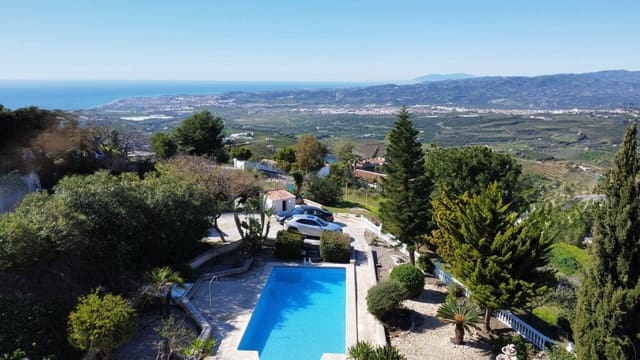 4 quarto Moradia para venda em Algarrobo com piscina garagem - 579 000 € (Ref: 9999554)