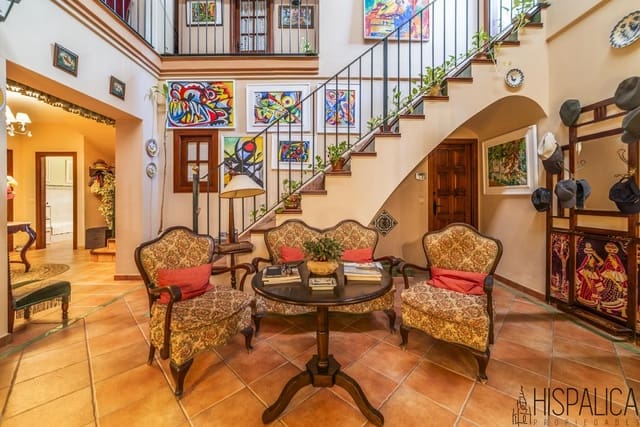 5 soverom Villa til salgs i Ecija med svømmebasseng garasje - € 750 000 (Ref: 10043494)