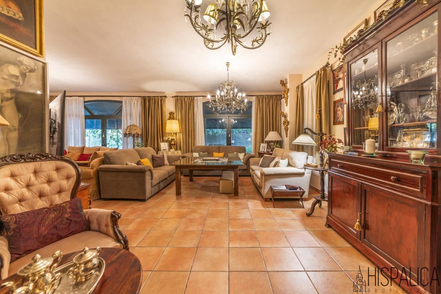 5 bedroom Villa for sale in Ecija with pool garage - € 750,000 (Ref: 10043494)