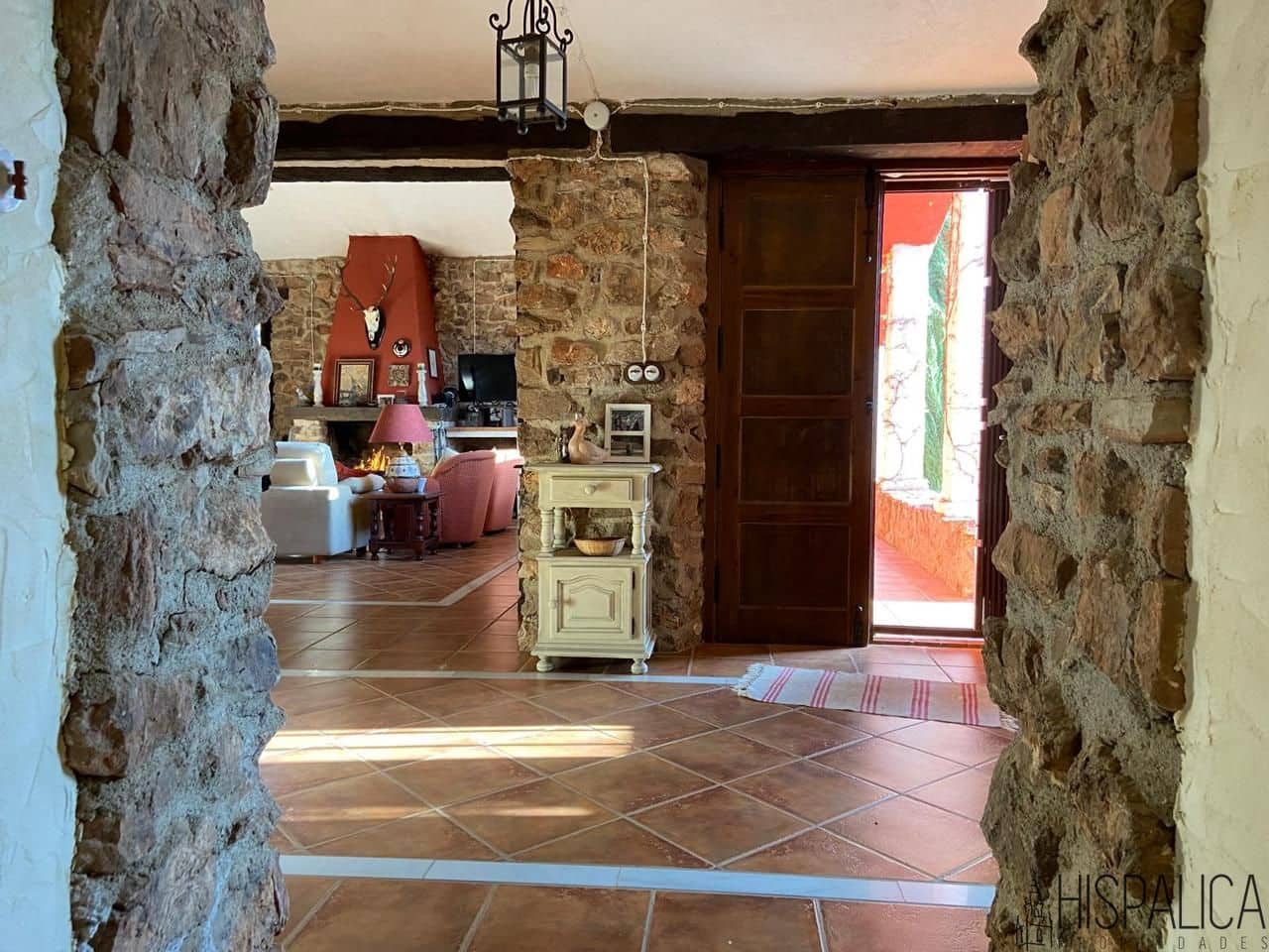 5 bedroom Villa for sale in Santa Eufemia - € 410,000 (Ref: 10046356)