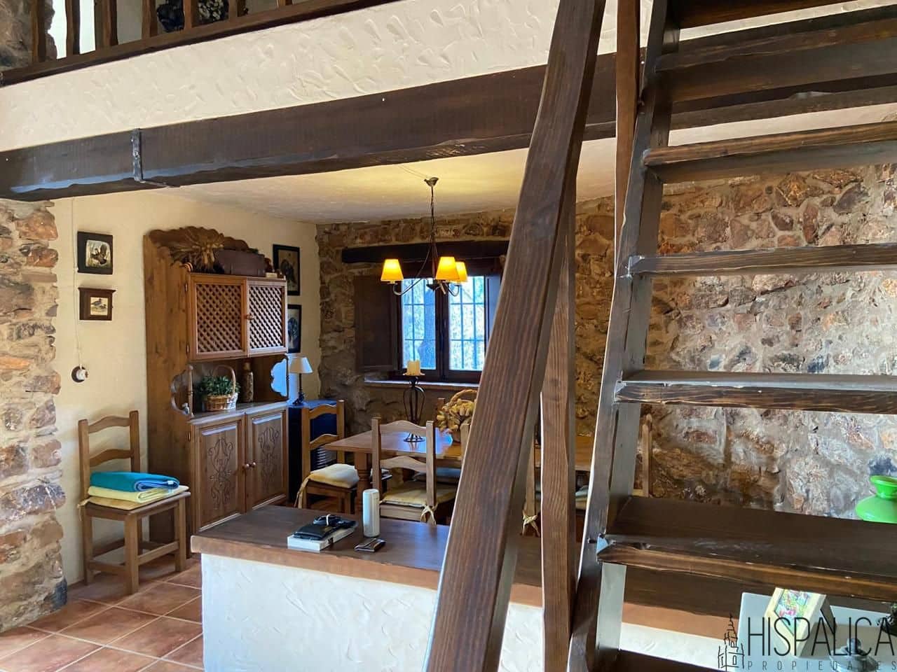 5 bedroom Villa for sale in Santa Eufemia - € 410,000 (Ref: 10046356)